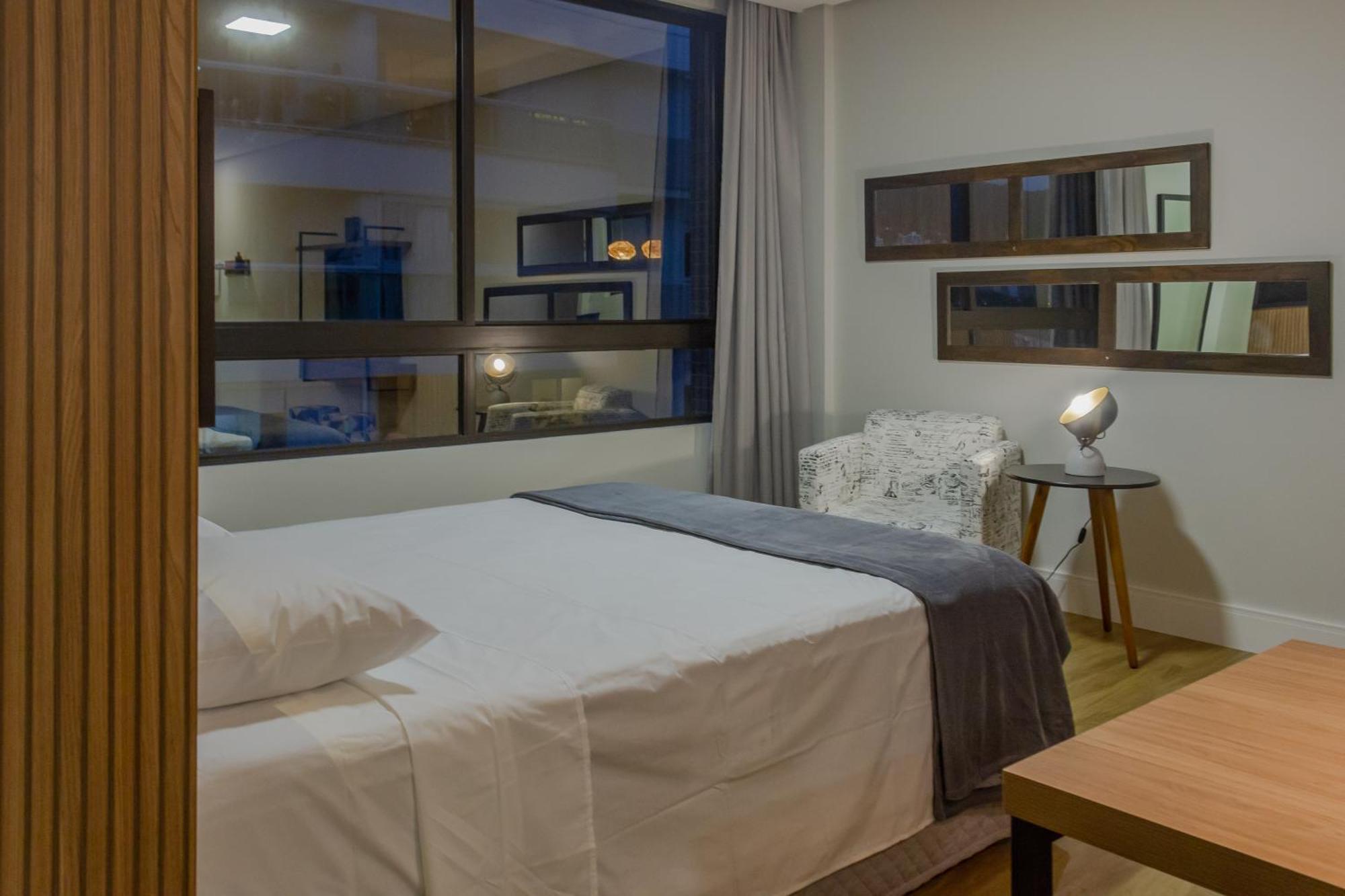 Sapphire Studios: Conforto No Corrego Grande P528 Florianopolis